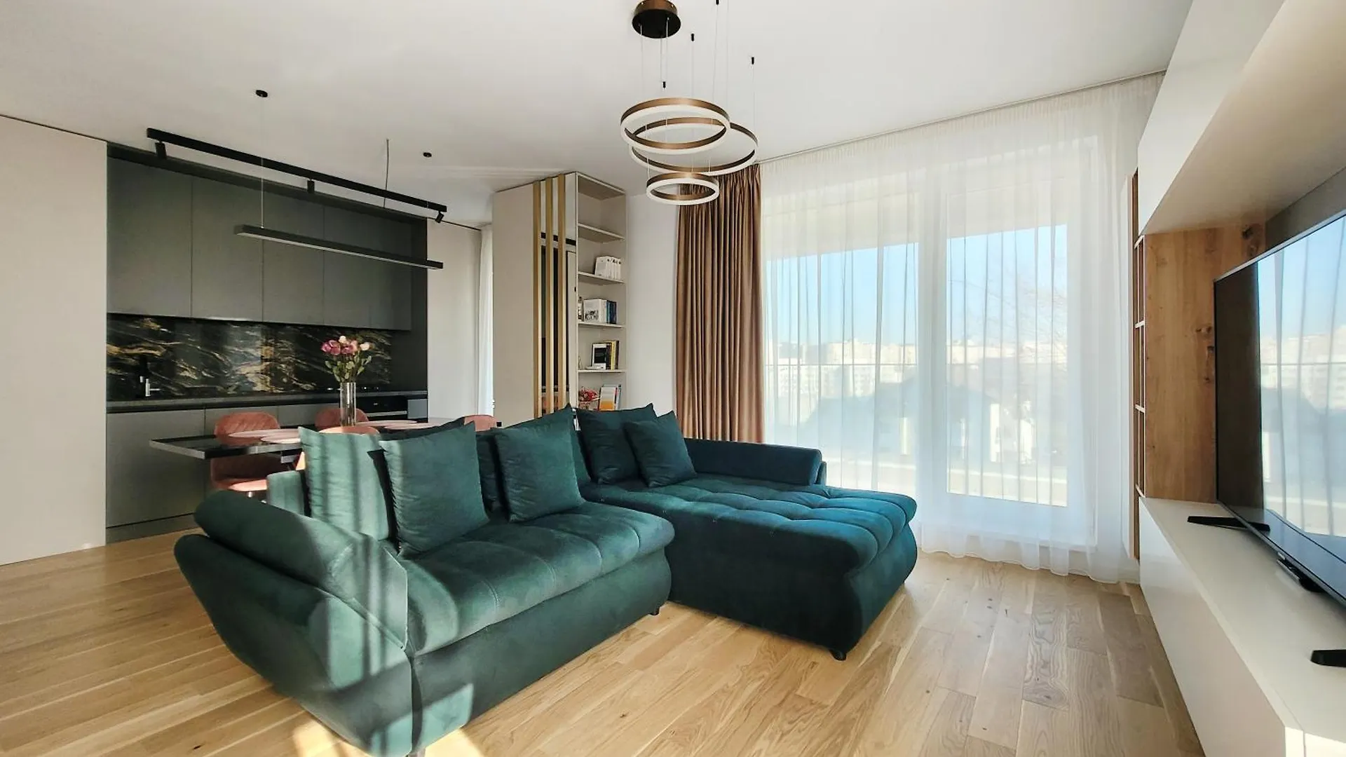 Citylights Home View 布加勒斯特 罗马尼亚